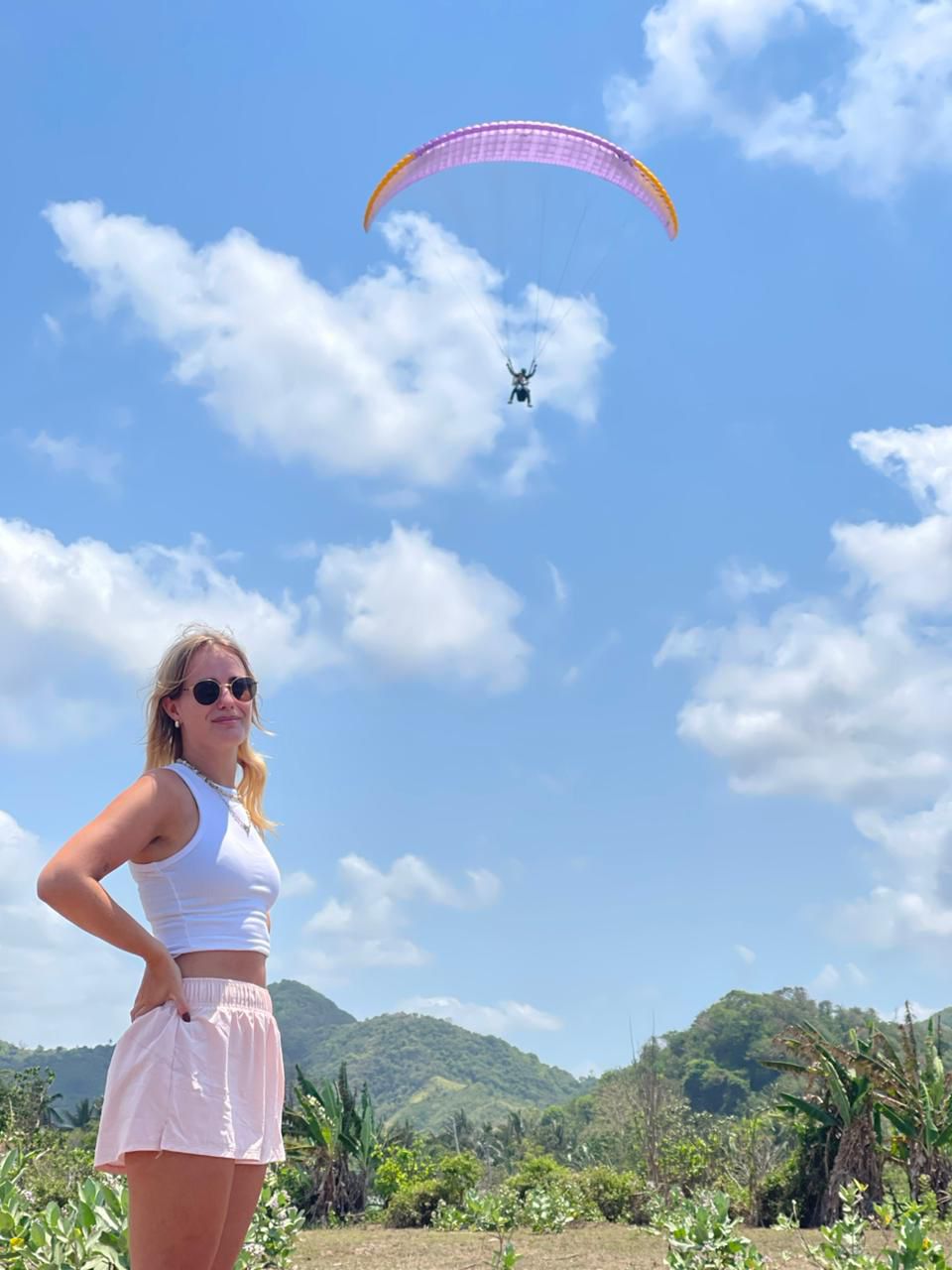 Tandem Paragliding in Lancing, Central Lombok - Image 10